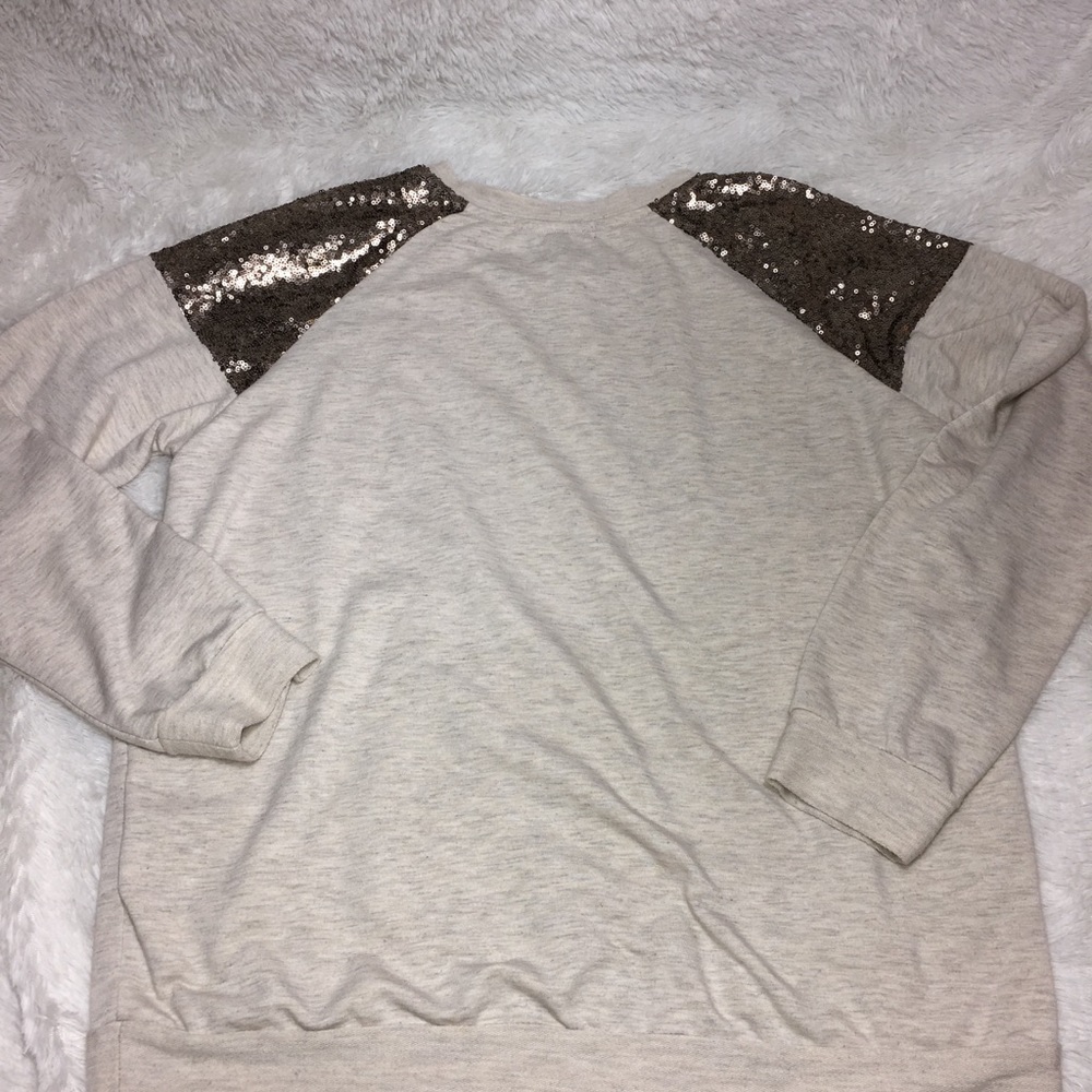 Sweater - Picture 3 of 3